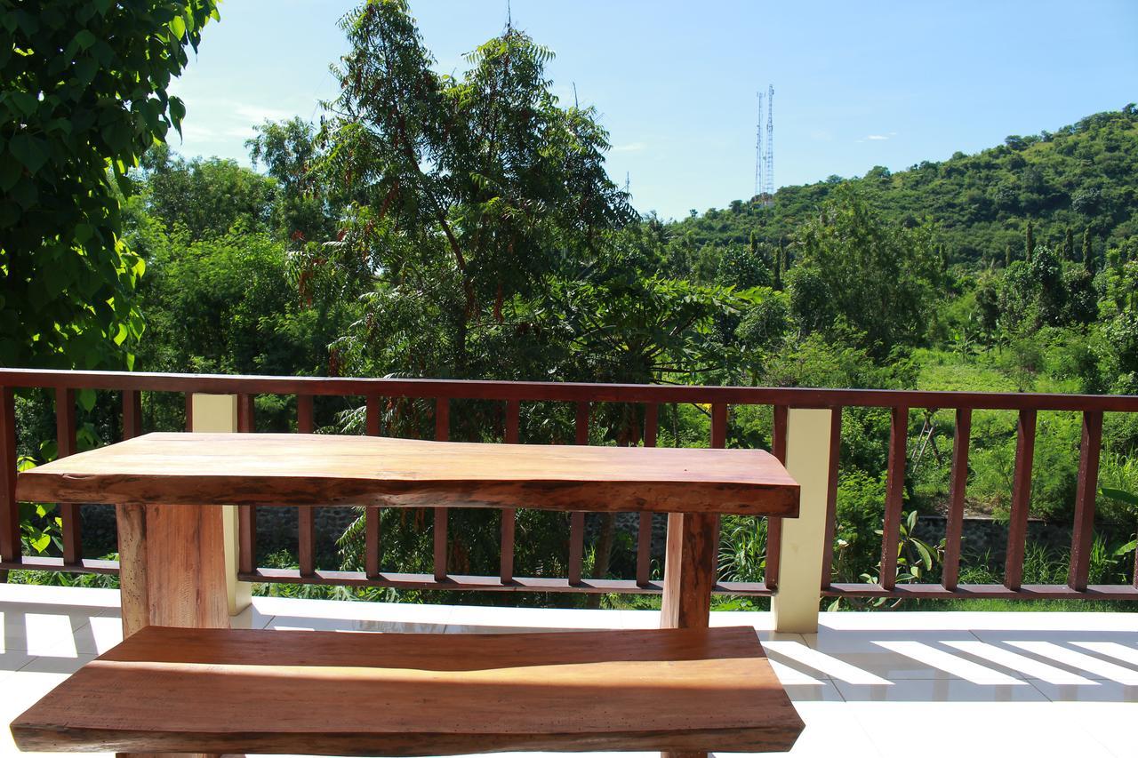 Taman Padi Villa Амед Екстер'єр фото