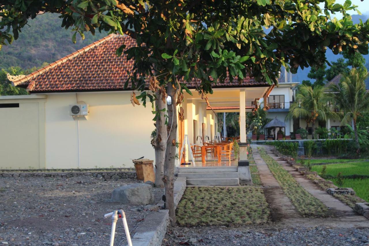 Taman Padi Villa Амед Екстер'єр фото