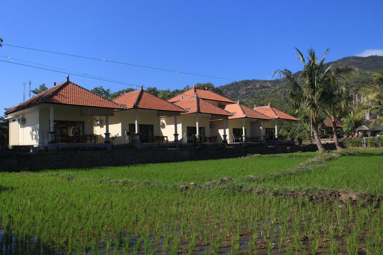 Taman Padi Villa Амед Екстер'єр фото